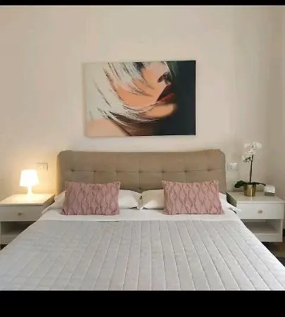 Welcome House * Verona